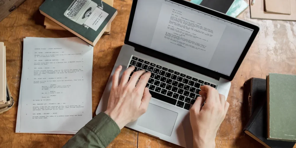 Imagem destacada: Como Escrever Conteúdo Otimizado para SEO (sem perder qualidade)